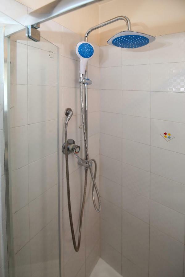 Taorminaxos Apartment จีอาร์ดีนี นักซอส ภายนอก รูปภาพ